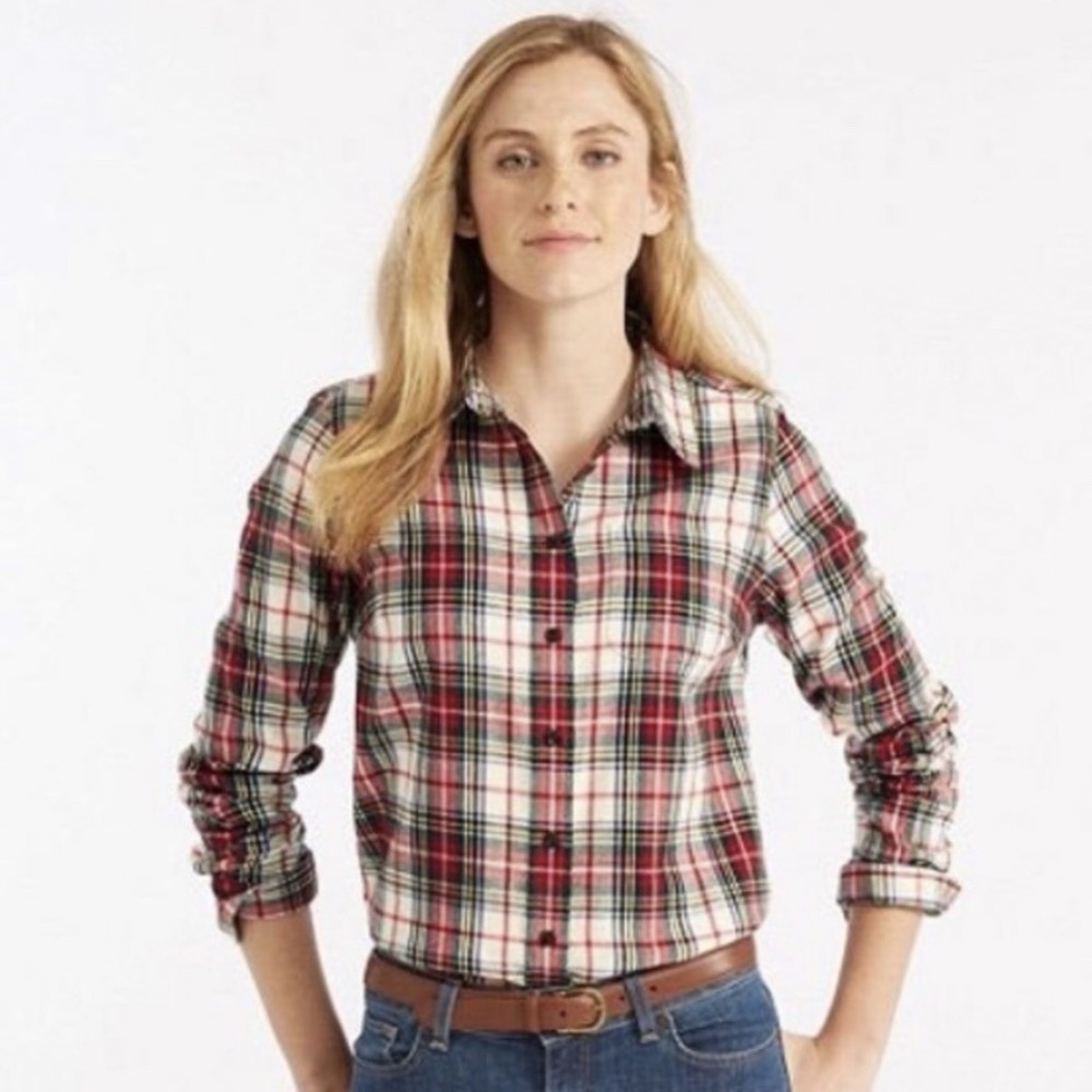 LL Bean Red White Scotch Plaid Cotton Flannel Button Up Shirt Size SMALL